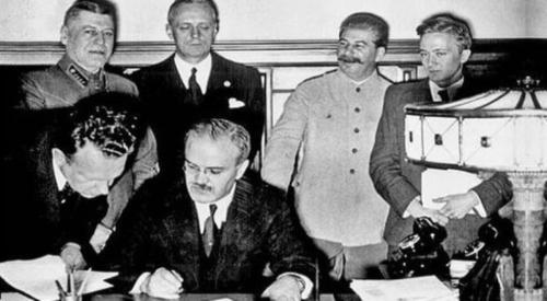 Podpisanie paktu Paktu Ribbentrop-Mołotow